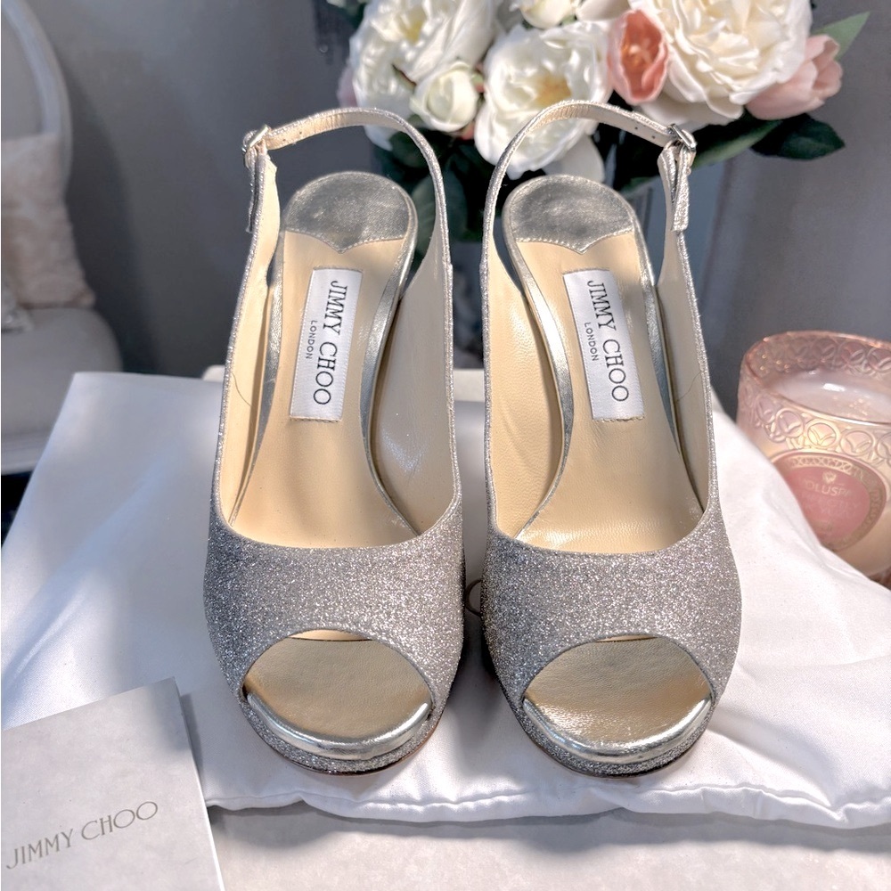 👠NIB Jimmy Choo Nova 100 Platinum Ice, Silver Dusty Glitter Slingback Pumps.